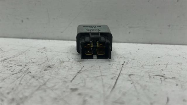 MB399789 Реле противотуманной фары купить Черновцы