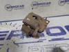 Suporte do freio dianteiro esquerdo MB534322 MITSUBISHI