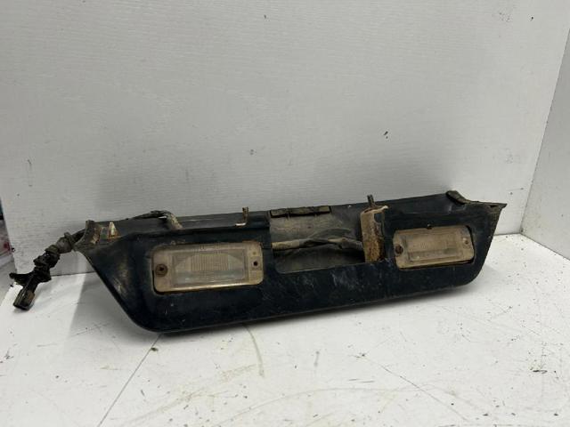 MITSUBISHI MB623336 Фонарь подсветки номерного знака в наличии Ирпень