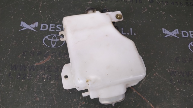 MITSUBISHI MB683930 Бачок омывателя стекла в наличии Полтава