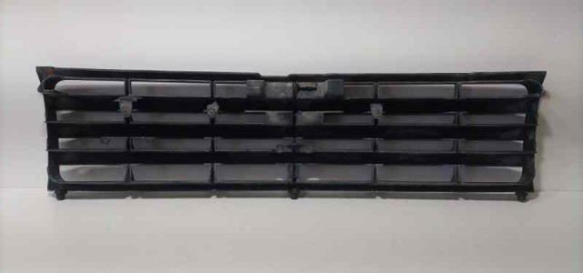 Grelha do radiador Mitsubishi Pajero V2W, V4W