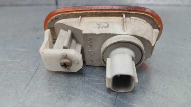 MITSUBISHI MB831091 Повторитель поворота в наличии Одесса
