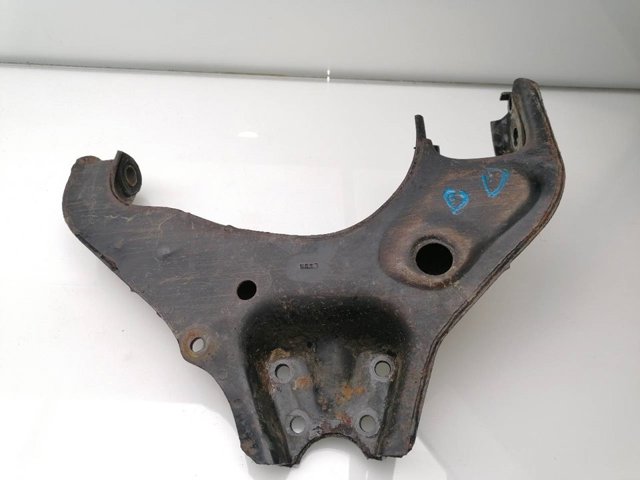 MB860832 MITSUBISHI Нижний рычаг купить в Винница