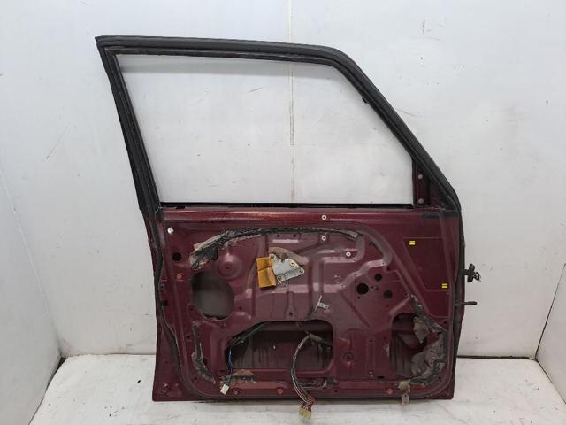 MITSUBISHI MB861335 Дверь передняя левая в наличии Житомир