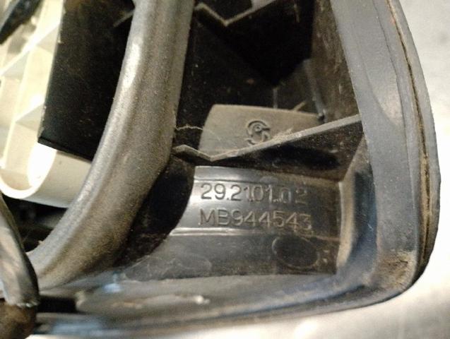 MB944543 MITSUBISHI Фонарь задний левый внешний купить в Ирпень