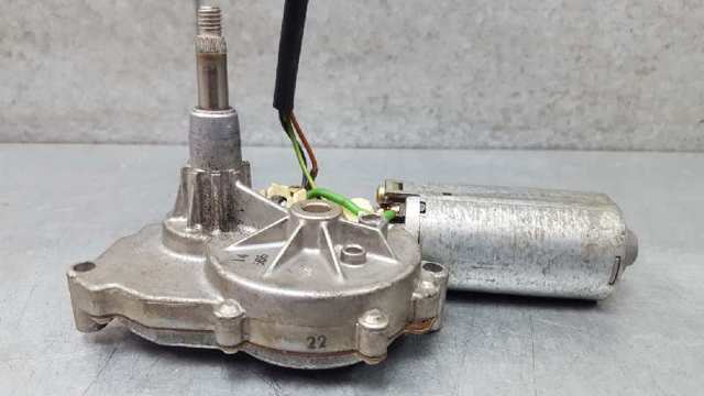 MB952197 Моторчик заднего дворника купить Ирпень