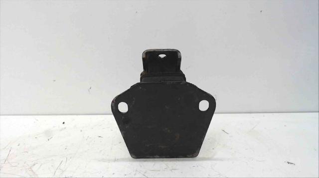 MD310726 MITSUBISHI Кронштейн подушки (опоры) двигателя правой купить в Одесса
