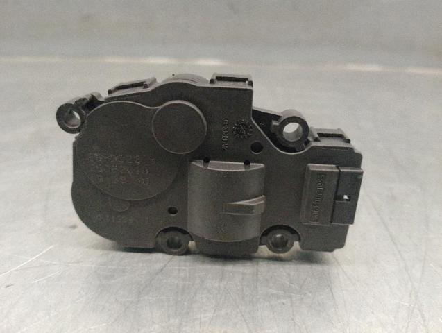 LAND ROVER MF1139301730 в наличии Черновцы
