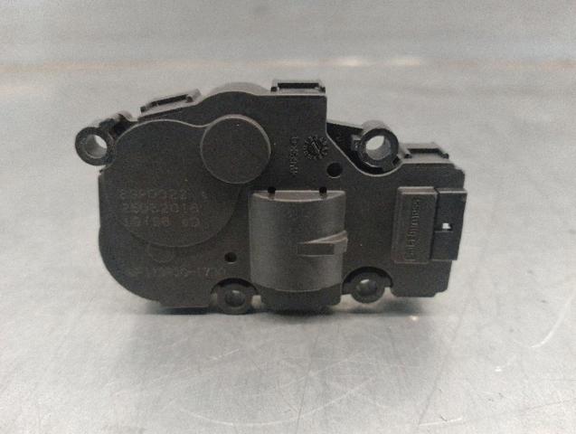 LAND ROVER MF1139301730 в наличии Ужгород