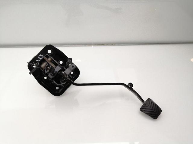 MITSUBISHI MN101630 Педаль сцепления в наличии Ужгород