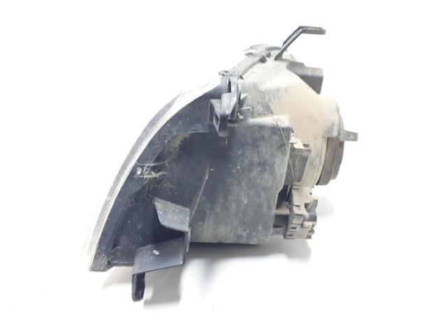 MN136502 MITSUBISHI Фара правая купить в Киев