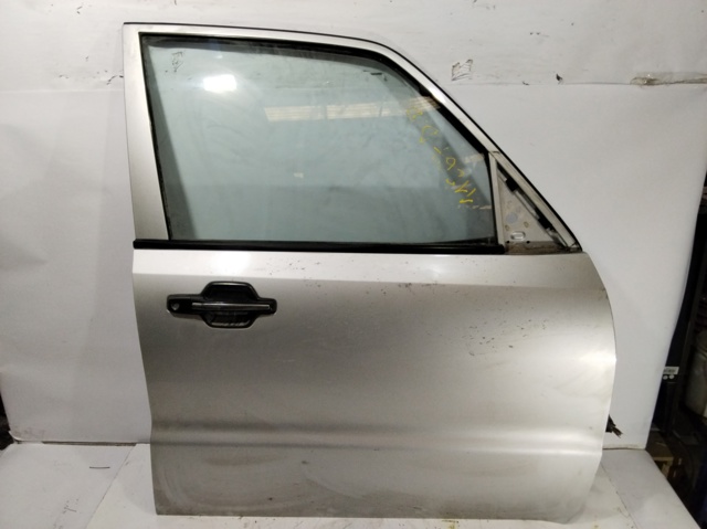 MITSUBISHI MN161222 Дверь передняя правая в наличии Днепр