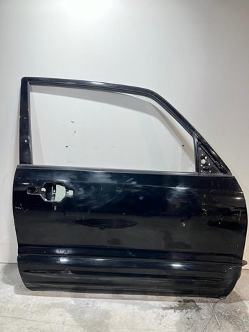 MITSUBISHI MN161222 Дверь передняя правая в наличии Киев
