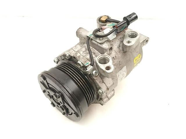 Compressor de aparelho de ar condicionado MN164472 Mitsubishi