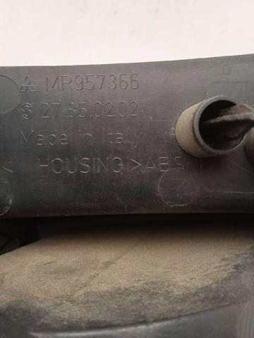 MN186268 MITSUBISHI Фонарь задний правый внешний купить в Черновцы