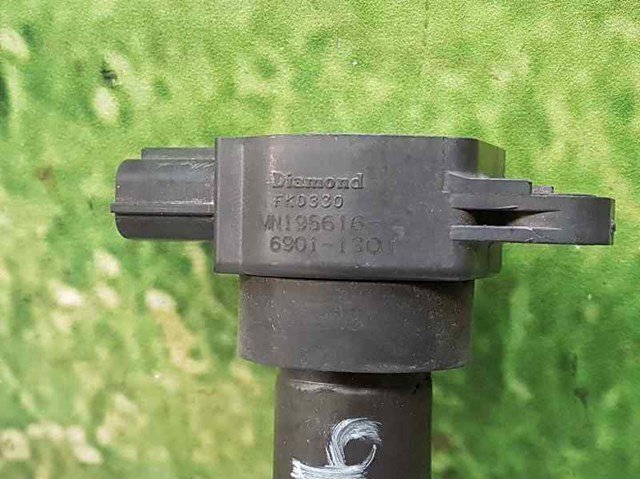 Bobina de ignição para Mitsubishi Colt VI (z3_a,z3_a) (2004-2012) 1.3 GLP 639939 MN195616