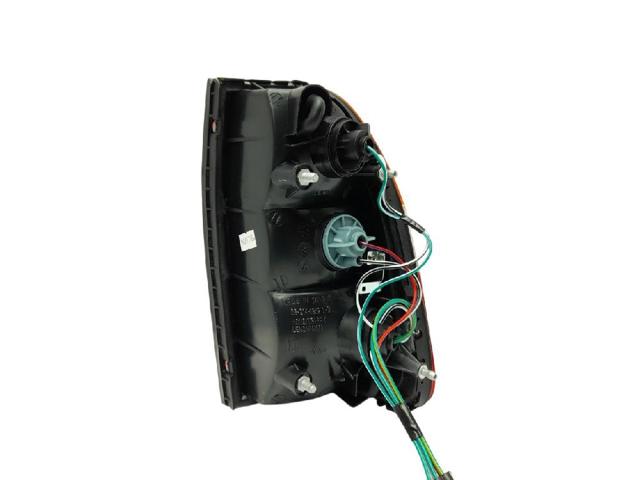 MR109127 MITSUBISHI Стекло фонаря заднего левого купить в Днепр
