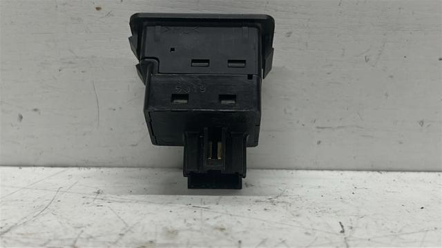 MR117576 Кнопка (регулятор) корректора фар купить Львов