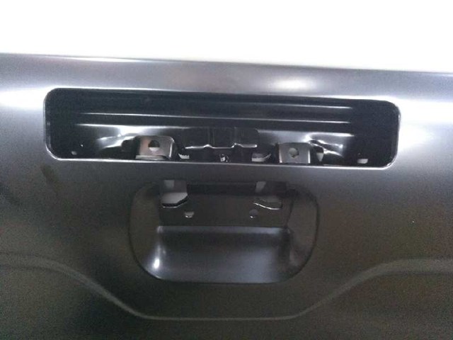 Porta traseira (3ª/5ª porta-malas (tampa de alcapão) Mitsubishi L 200 3 K60, K70