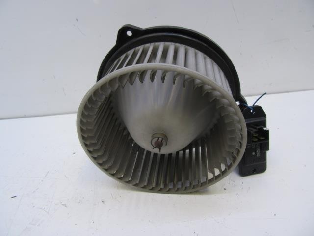 Motor de ventilador de forno (de aquecedor de salão) Mitsubishi Galant 8 EA