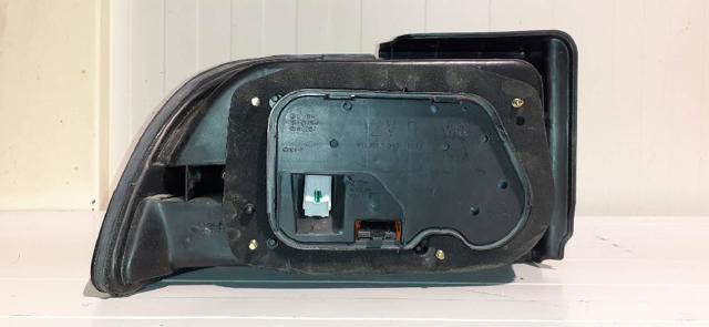 MR179506 MITSUBISHI Фонарь задний правый внешний купить в Ужгород