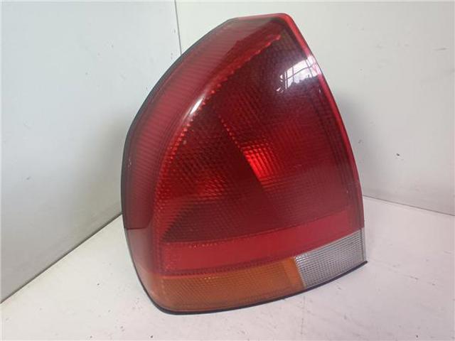 Lanterna traseira esquerda externa MR179507 Mitsubishi