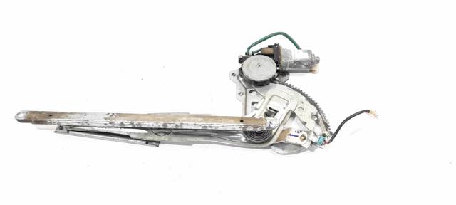 Mecanismo de acionamento de vidro da porta dianteira direita Mitsubishi Montero K8, K9