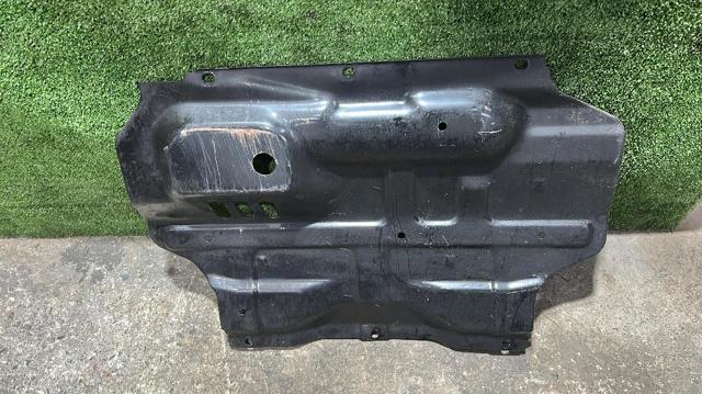 Proteção de motor, de panela (da seção de motor) Mitsubishi L 200 3 K60, K70