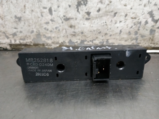 MITSUBISHI MR252818 в наличии Запорожье