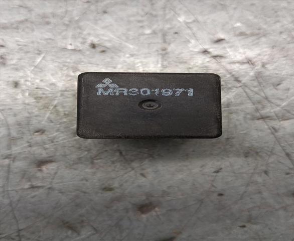 MR301971 MITSUBISHI Реле вентилятора купить в Кривой Рог