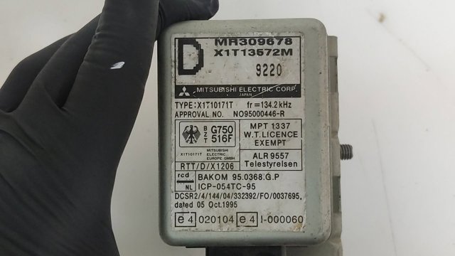 MITSUBISHI MR309678 в наличии Тернополь
