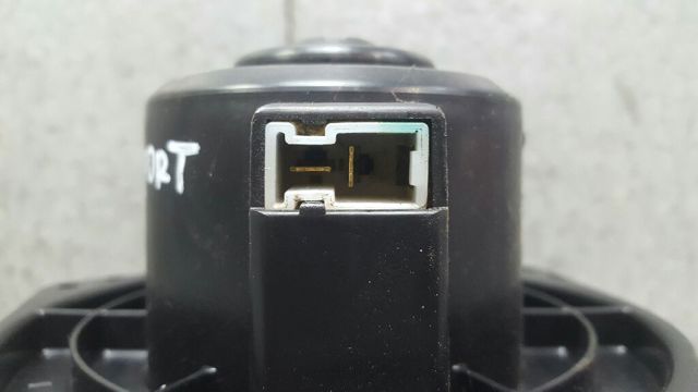 Motor de ventilador de forno (de aquecedor de salão) Mitsubishi Pajero K90