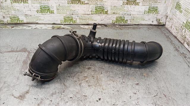 MITSUBISHI MR373032 Патрубок воздушный, выход воздушного фильтра в наличии Львов