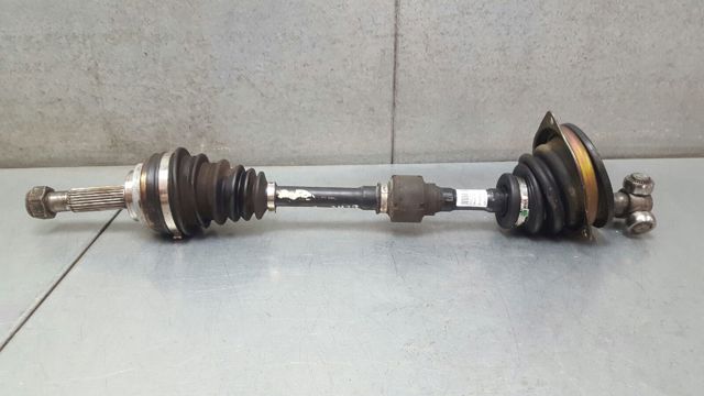 MITSUBISHI MR377715 Левая полуось в наличии Украина