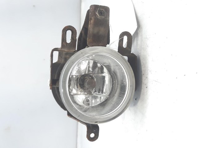 Tampão (grelha) das luzes de nevoeiro do pára-choque dianteiro esquerdo MR388019 Mitsubishi