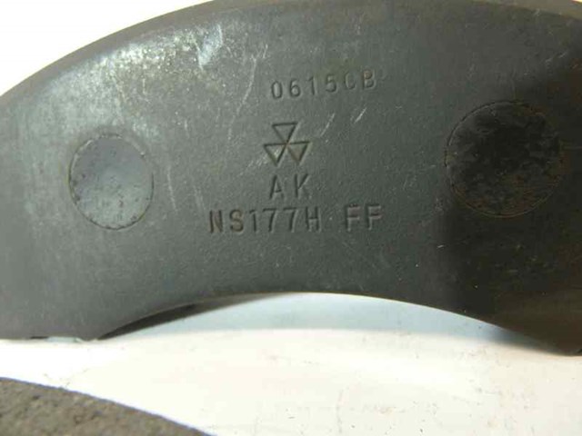 MITSUBISHI MR389548 Колодки тормозные передние дисковые в наличии Хмельницкий