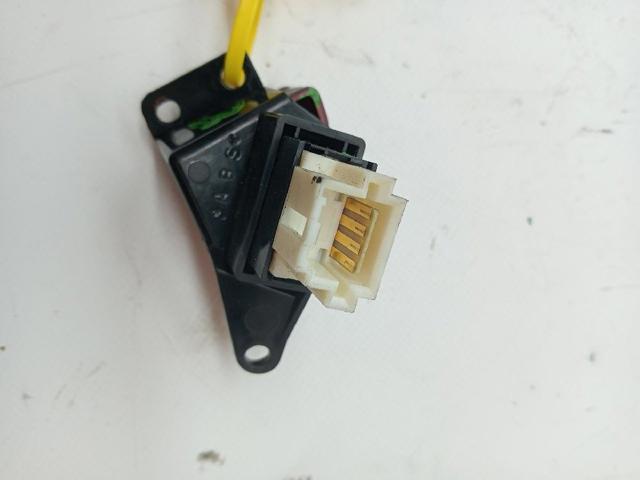MR402662 MITSUBISHI Кнопка аварийки купить в Харьков