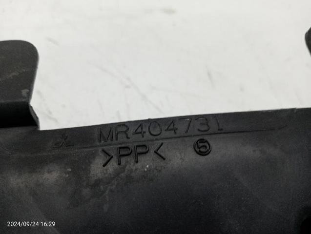 MITSUBISHI MR404731 Воздухозаборник воздушного фильтра в наличии Львов