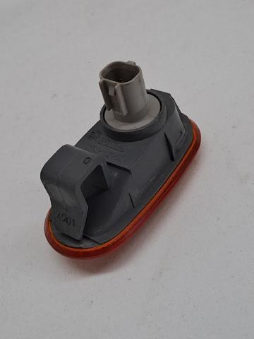 MR416090 MITSUBISHI Повторитель поворота на крыле купить в Черкассы