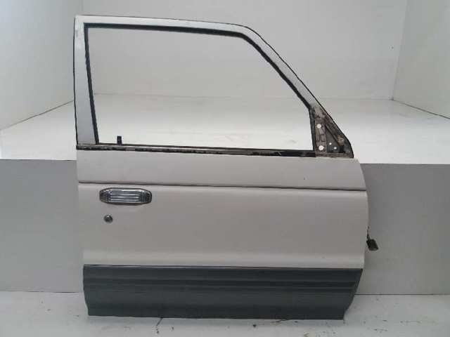MITSUBISHI MR439494 Дверь передняя правая в наличии Черновцы