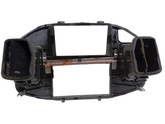 MITSUBISHI MR456373 Облицовка приборов управления "торпедо" в наличии Полтава