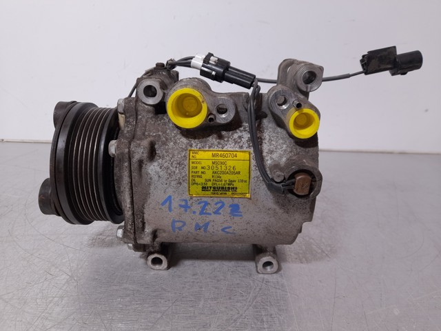 Compressor de aparelho de ar condicionado MR460704 Mitsubishi