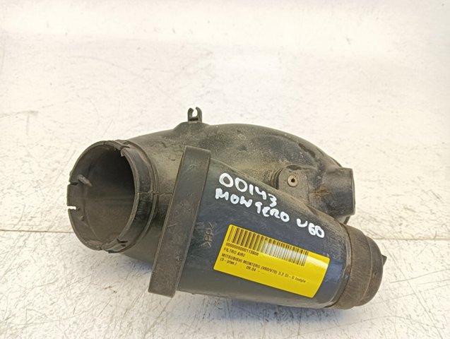 MITSUBISHI MR481402 Впускной патрубок воздушного фильтра в наличии Чернигов