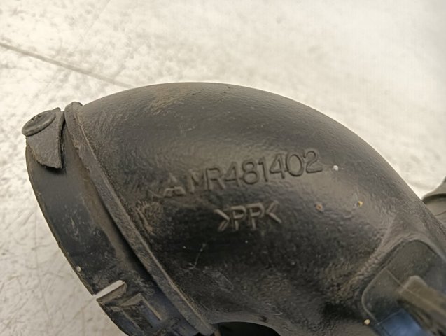 MR481402 MITSUBISHI Впускной патрубок воздушного фильтра купить в Ужгород