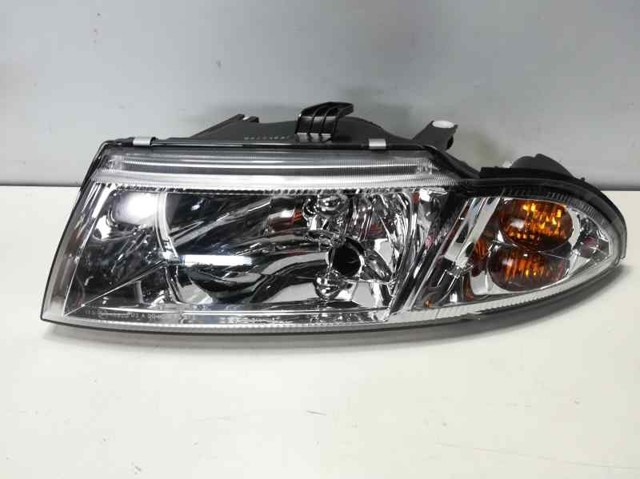 MR485383 MITSUBISHI Фара левая купить в Ирпень