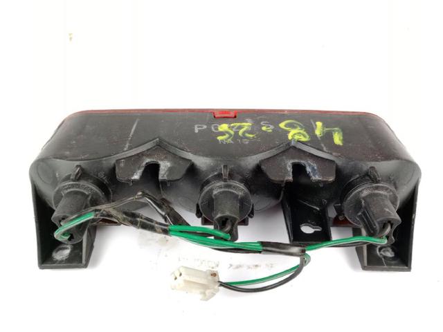 Sinal de parada traseiro adicional Mitsubishi Pajero V90