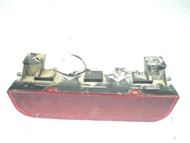Sinal de parada traseiro adicional Mitsubishi Pajero V90