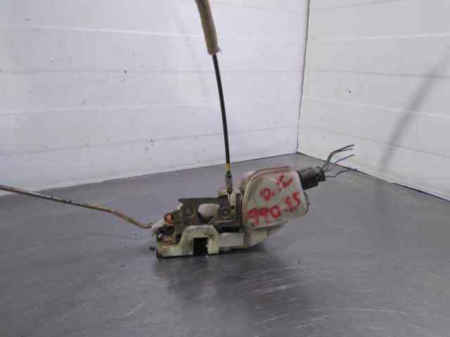 Fecho da porta dianteira esquerda Mitsubishi Pajero V90