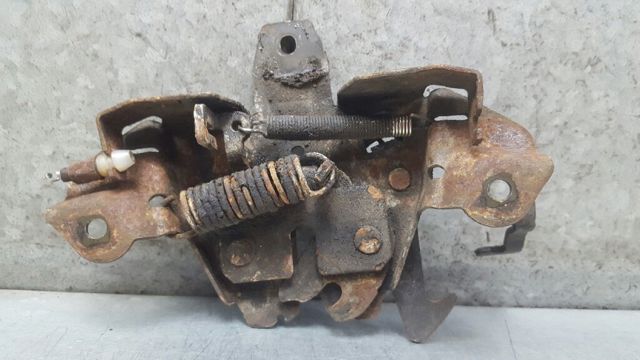 MR526658 MITSUBISHI Замок капота купить в Павлоград