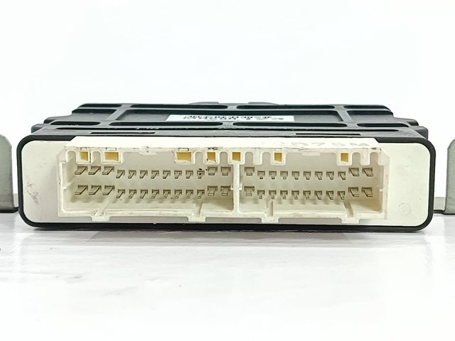 MITSUBISHI MR580123 в наличии Ирпень